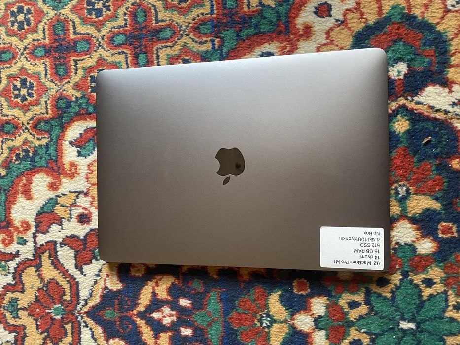 Macbok pro m1 16/512
