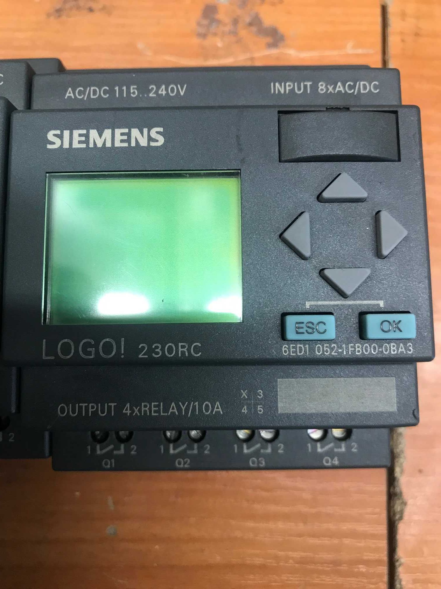 Контролер Siemens Logo 230V AC 8DI/4DO RELAY