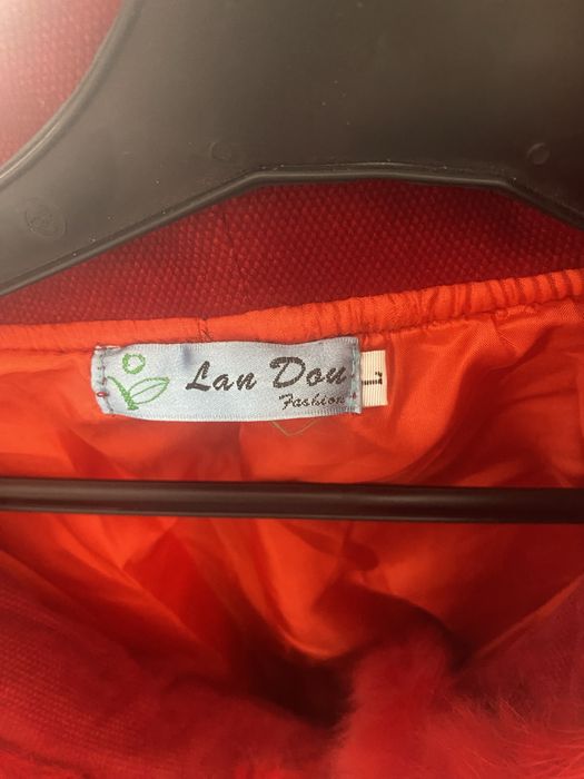 Vand  geaca marimea L.