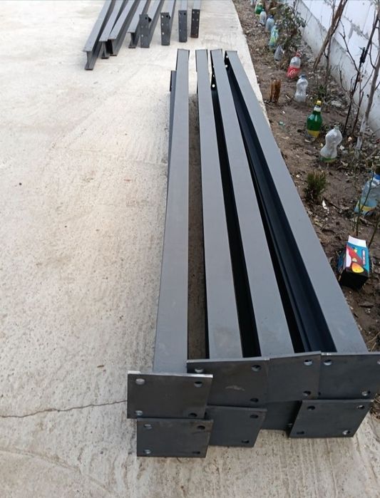 Vand 4ferme metalice la 6m din ipe 140