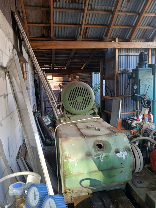 Reductor industrial cu motor