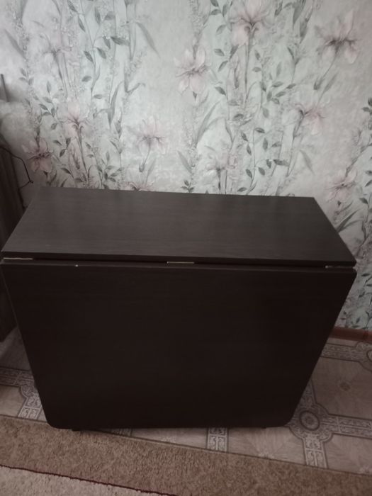 Стол книжка, темно-коричневый