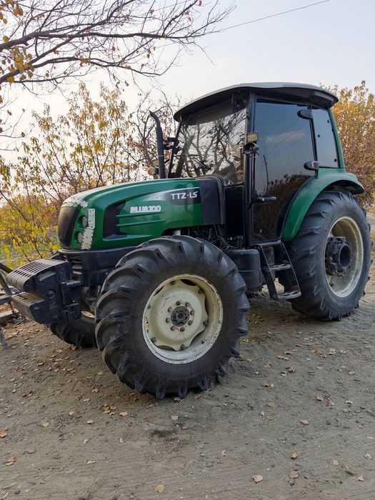 Traktor LS100-plus
