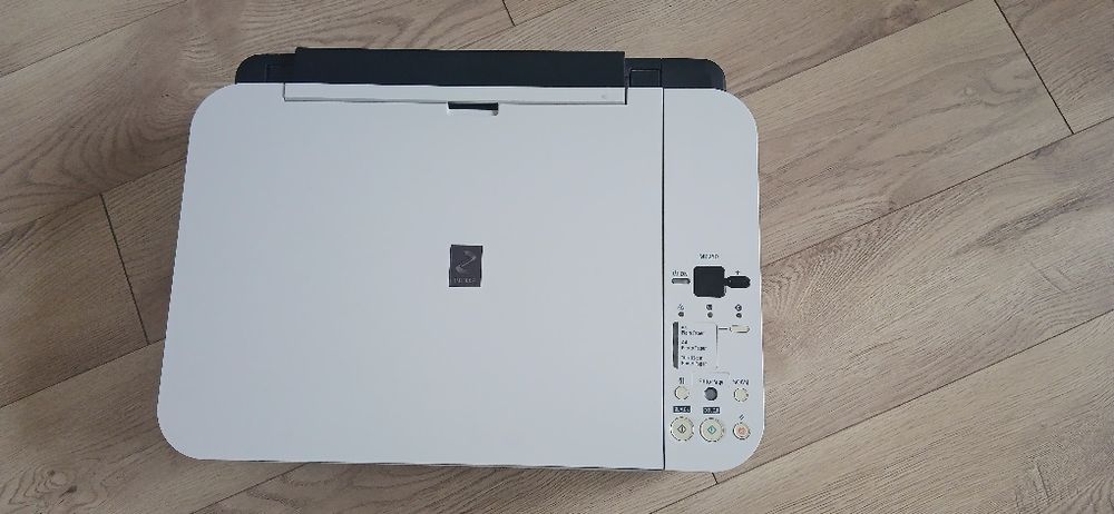 Vand imprimanta canon MP 250