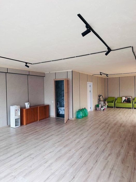 В Бизнес-Центре Офис 75м ор.Лабзак