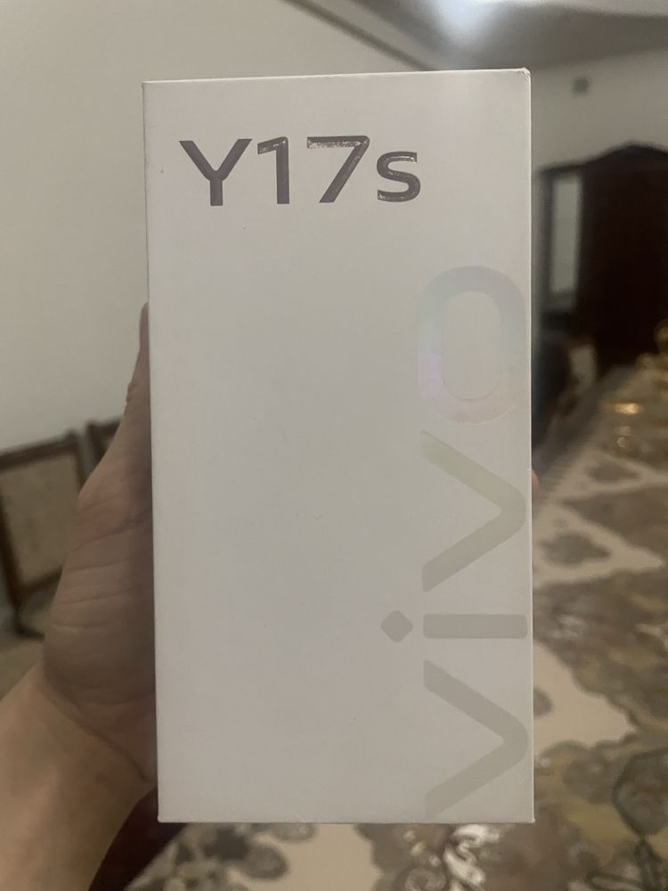 Vivo Y17s  4/128 Гб