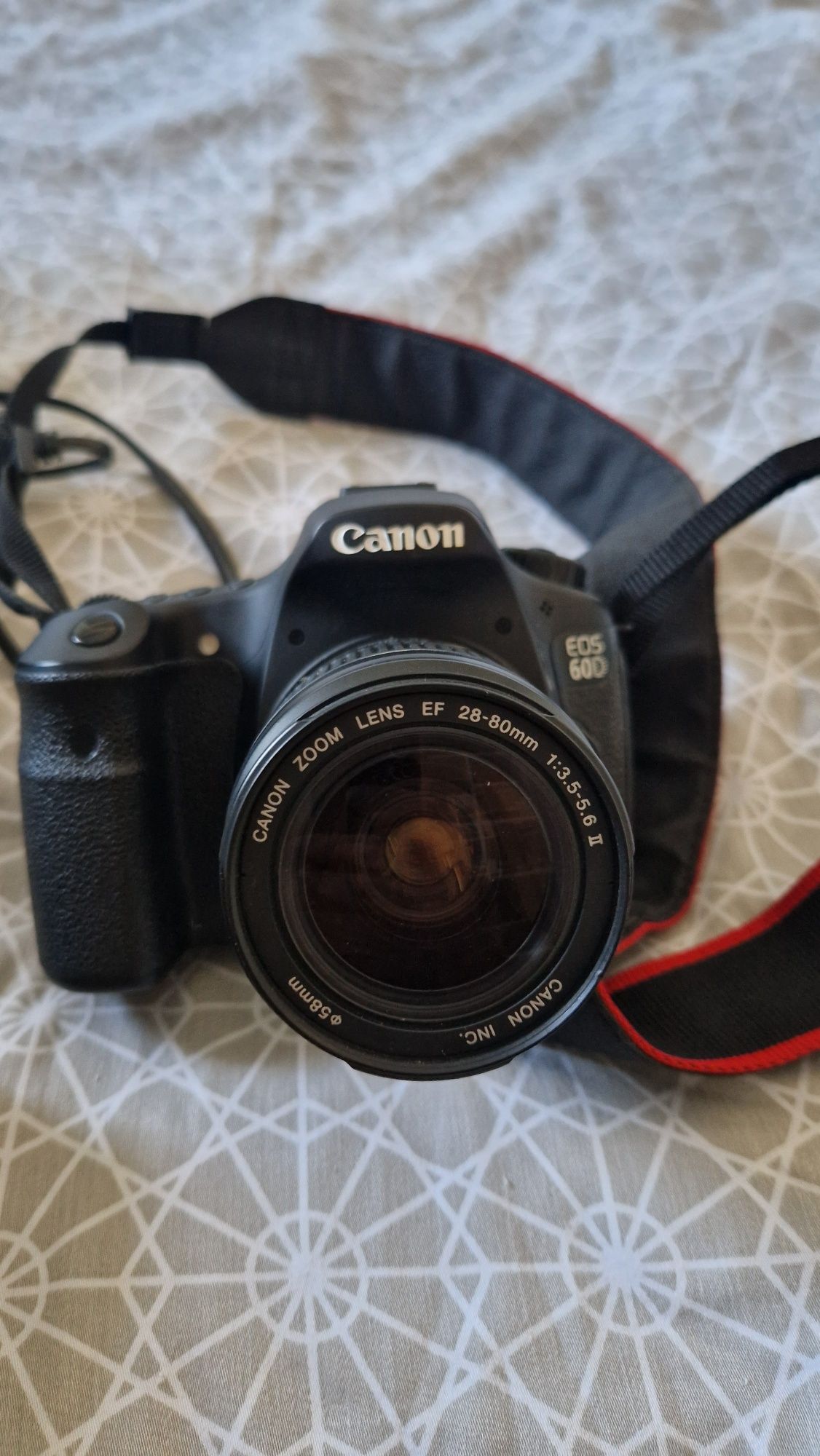 Canon eos 60d комплект с 3 обектива