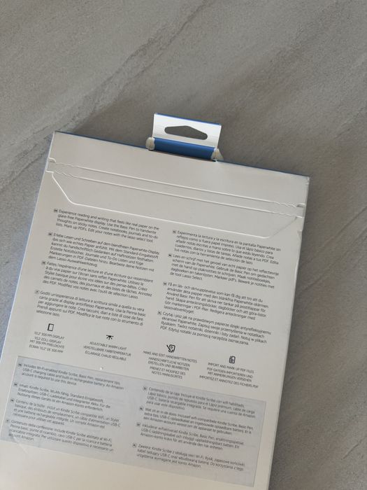 Kindle Scribe (2022) – Sigilat, 16 GB + Basic Pen