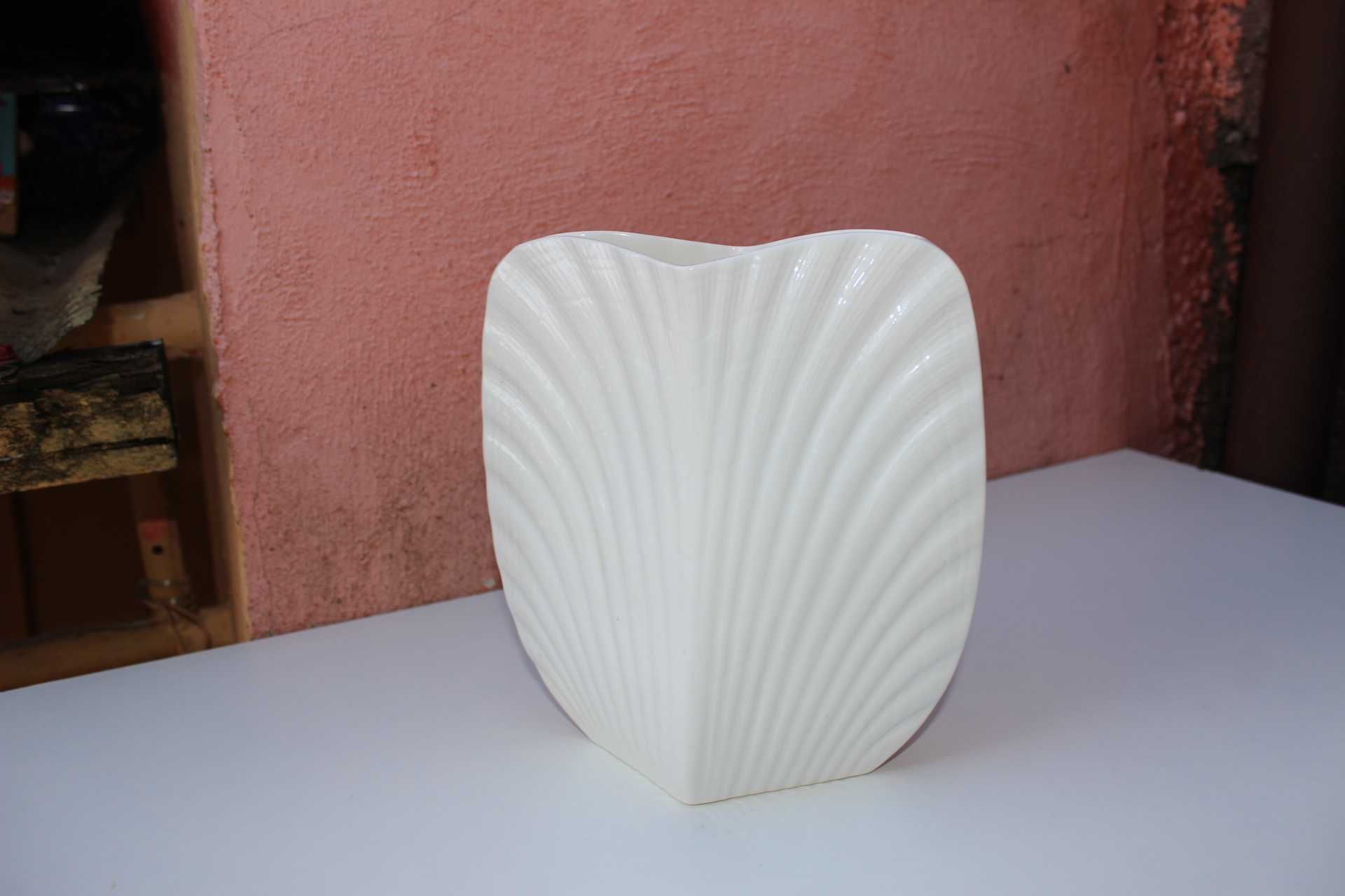 Vas flori portelan colectie Villeroy & Boch Heinrich, Sea Shell