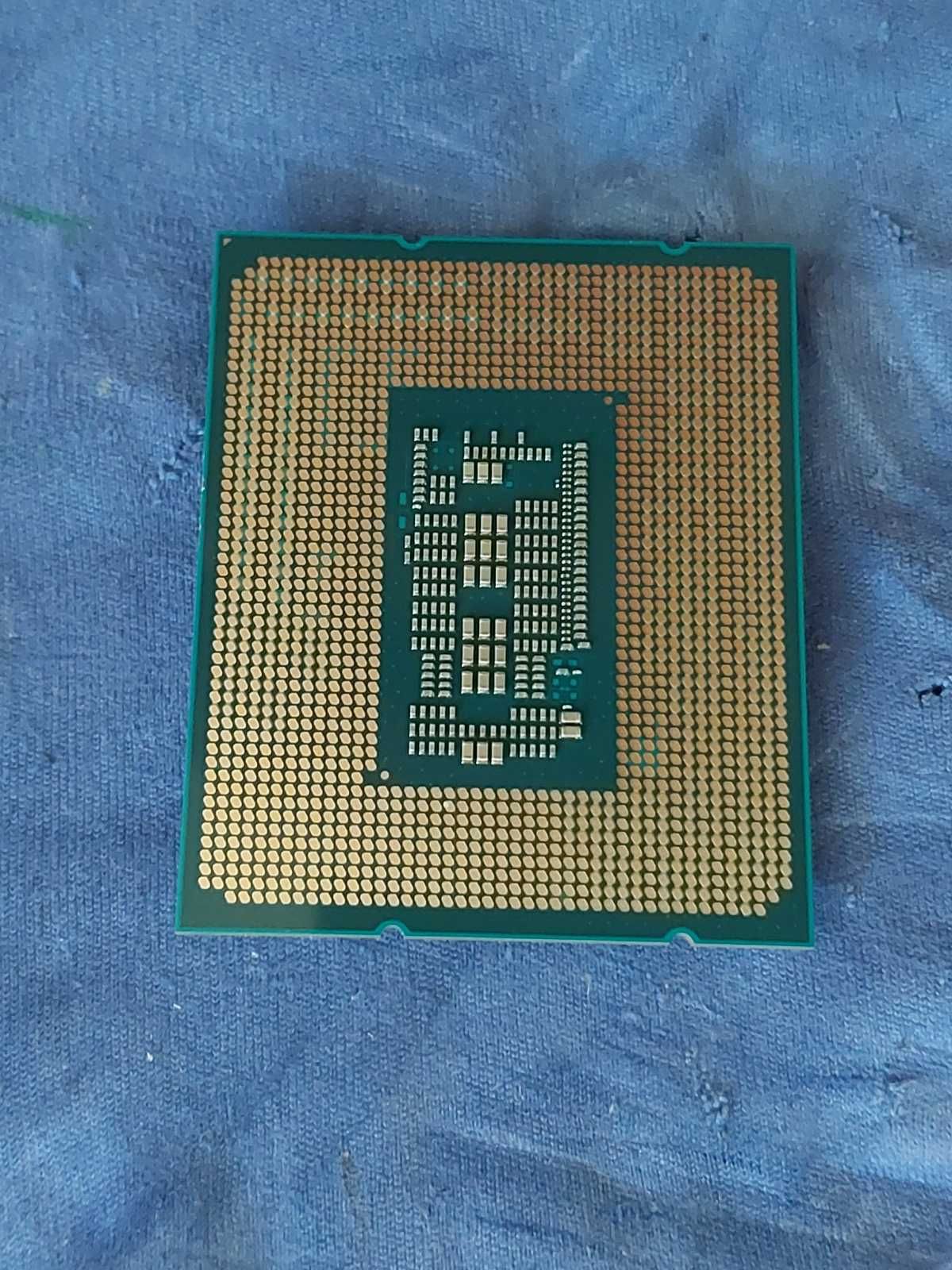 Intel Core i7 12700KF, 12-ядрен, LGA 1700