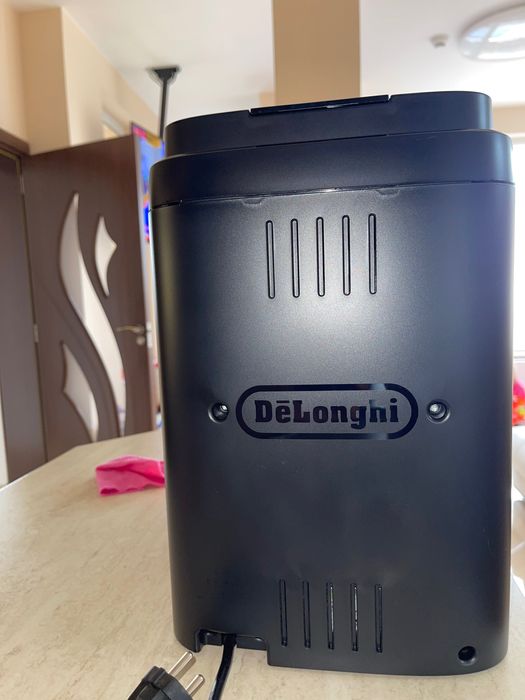 Кафеавтомат Delonghi Magnifica Evo