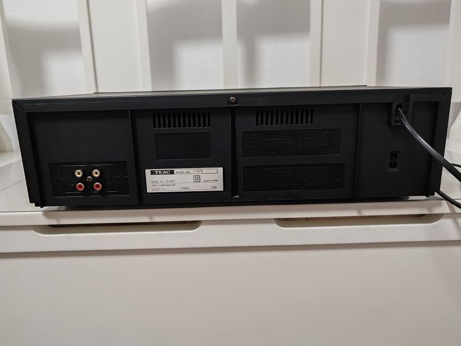 Deck TEAC v 670, Germania