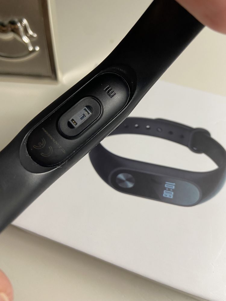 Xiaomi Mi Band 2, фитнес браслет