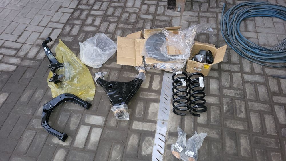 Запчасти Оригинал на Нисан патрол у62 2024г