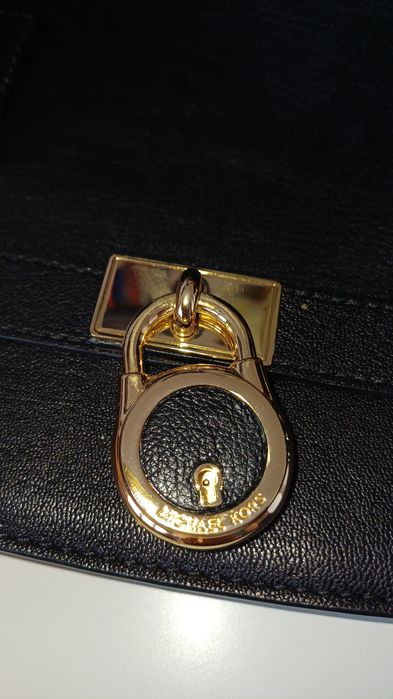 Чанта Michael Kors  Hamilton естествена кожа