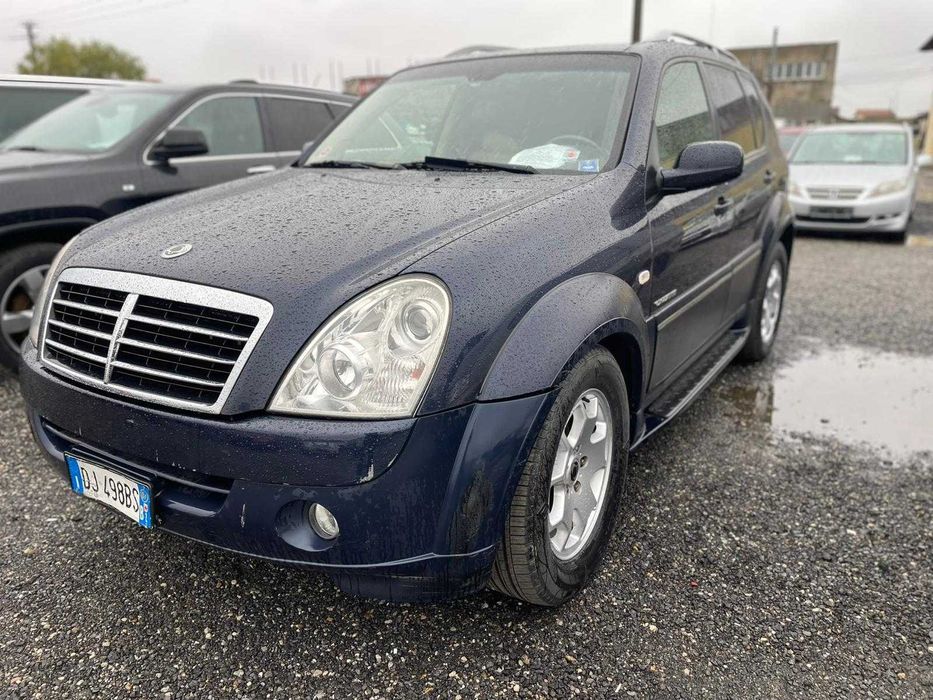 SSANGYONG Rexton II 2.7 XVT A-T Executive Top 186 cp 4x4 permanent