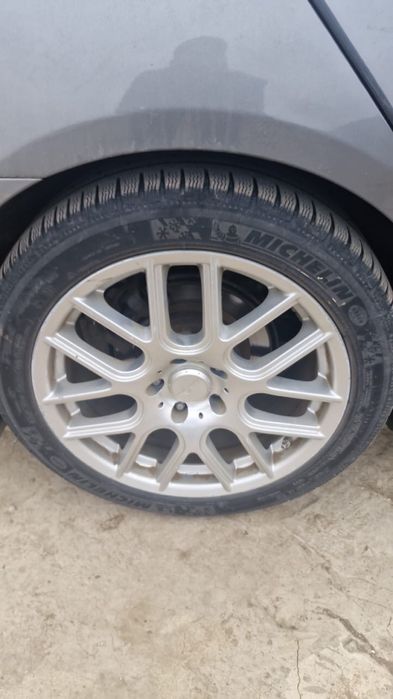 Титан диски r 18 с покрышками