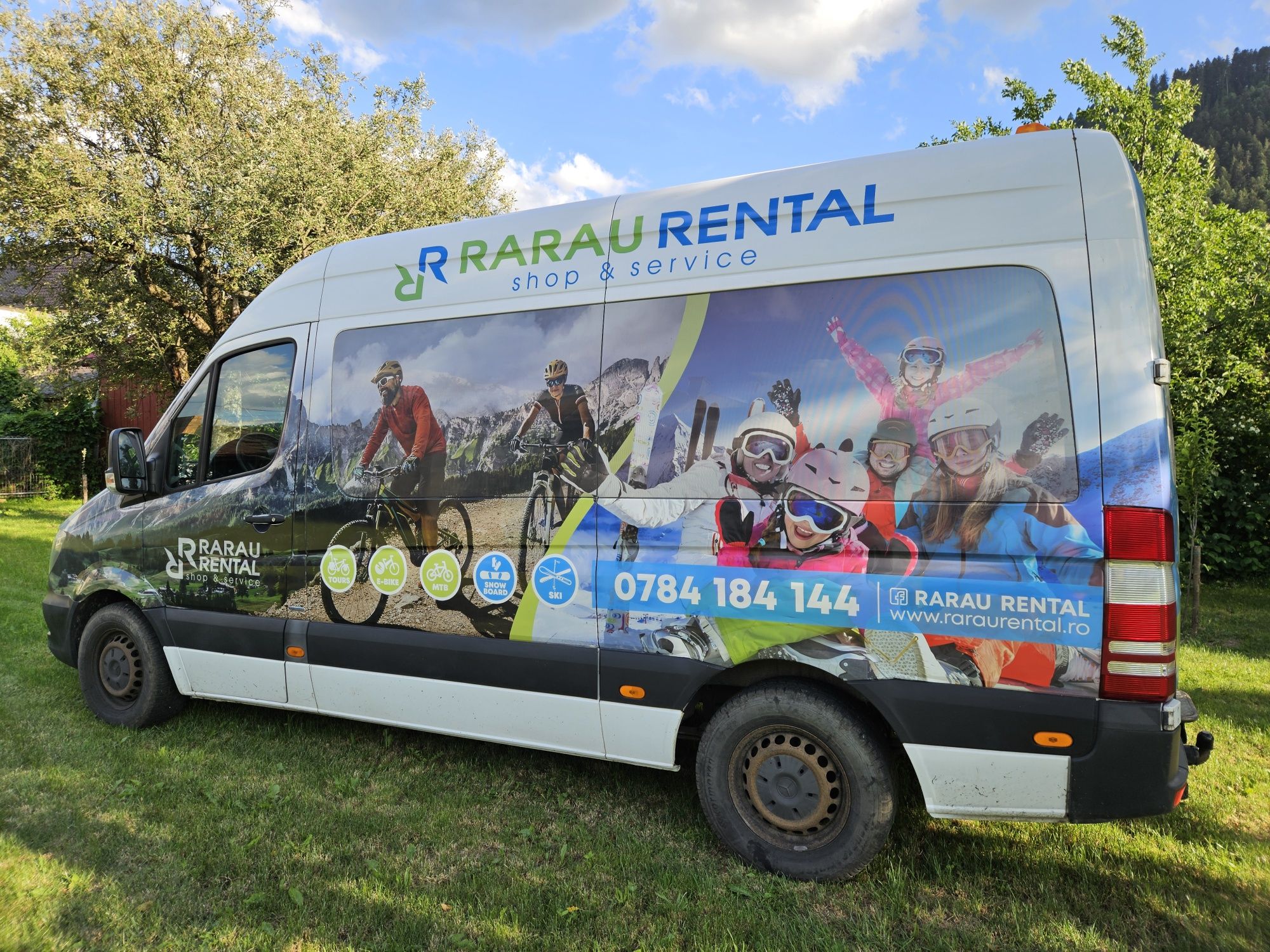 Mercedes Sprinter 313, 8+1
