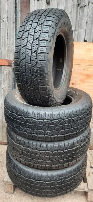 4 броя зимни гуми за джип 245 70 16 Cooper 8mm