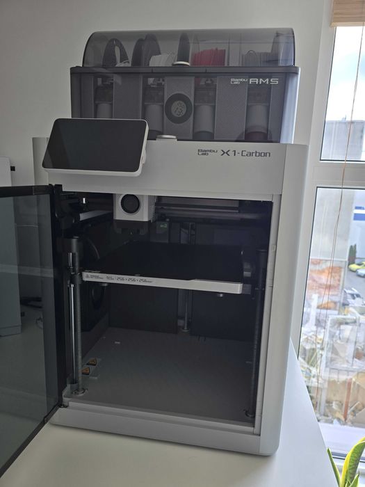 Bambulab X1 Carbon с AMS