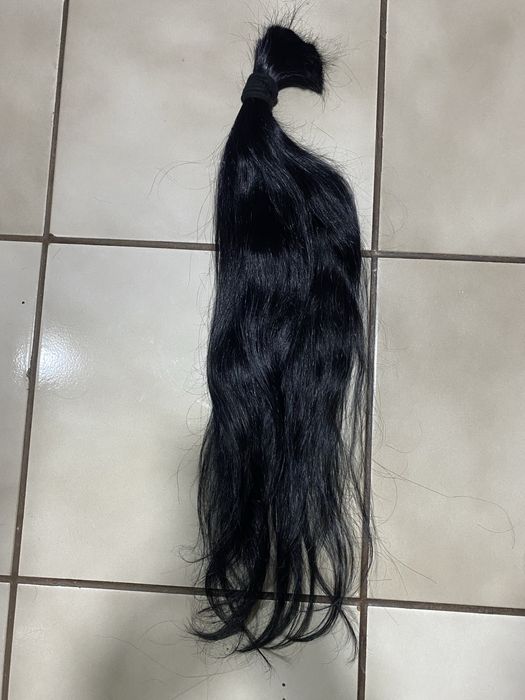 Продавам естествена коса