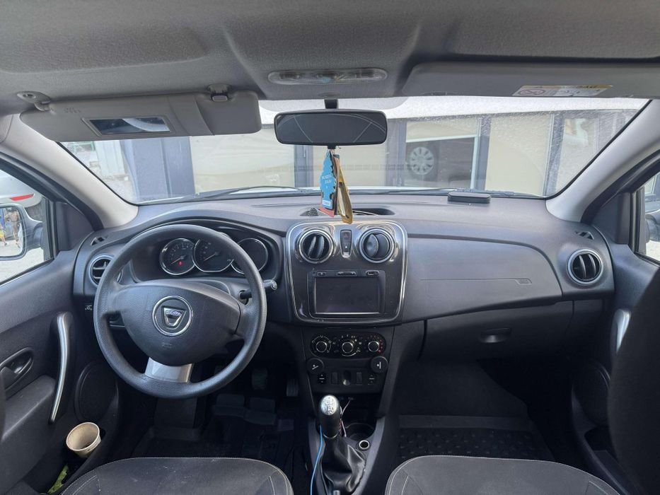 Dacia Sandero 2104