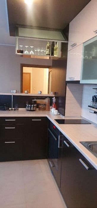 Дава се под наем Четиристаен апартамент в София, Полигона - 140 кв.м за 1000 € - Снимка #2