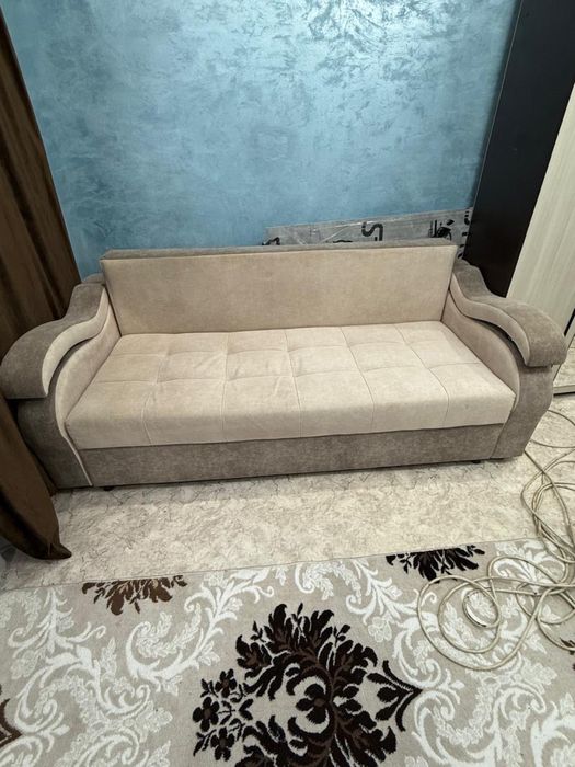 Продам диван в хорошем состояний