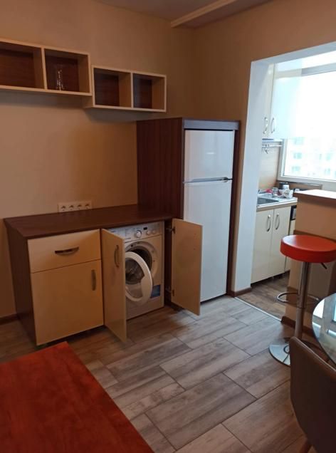 Дава се под наем Тристаен апартамент в София, Люлин 9 - 70 кв.м за 550 € - Снимка #4