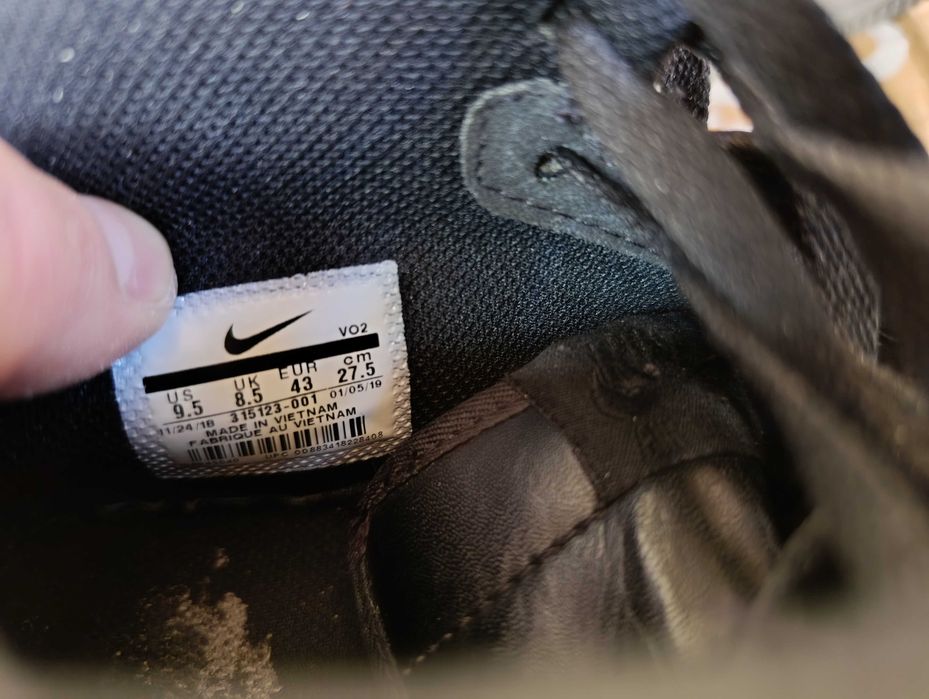 ''Nike Air Force 1 Mid Black''оригинални мъжки маратонки 43 номер