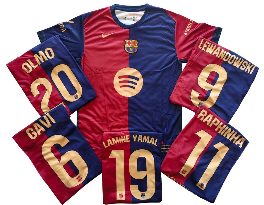 Детски футболен екип Барселона Гави  Gavi размер 128-134