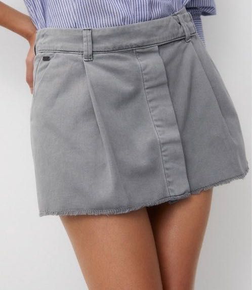 Къса пола Pull&Bear