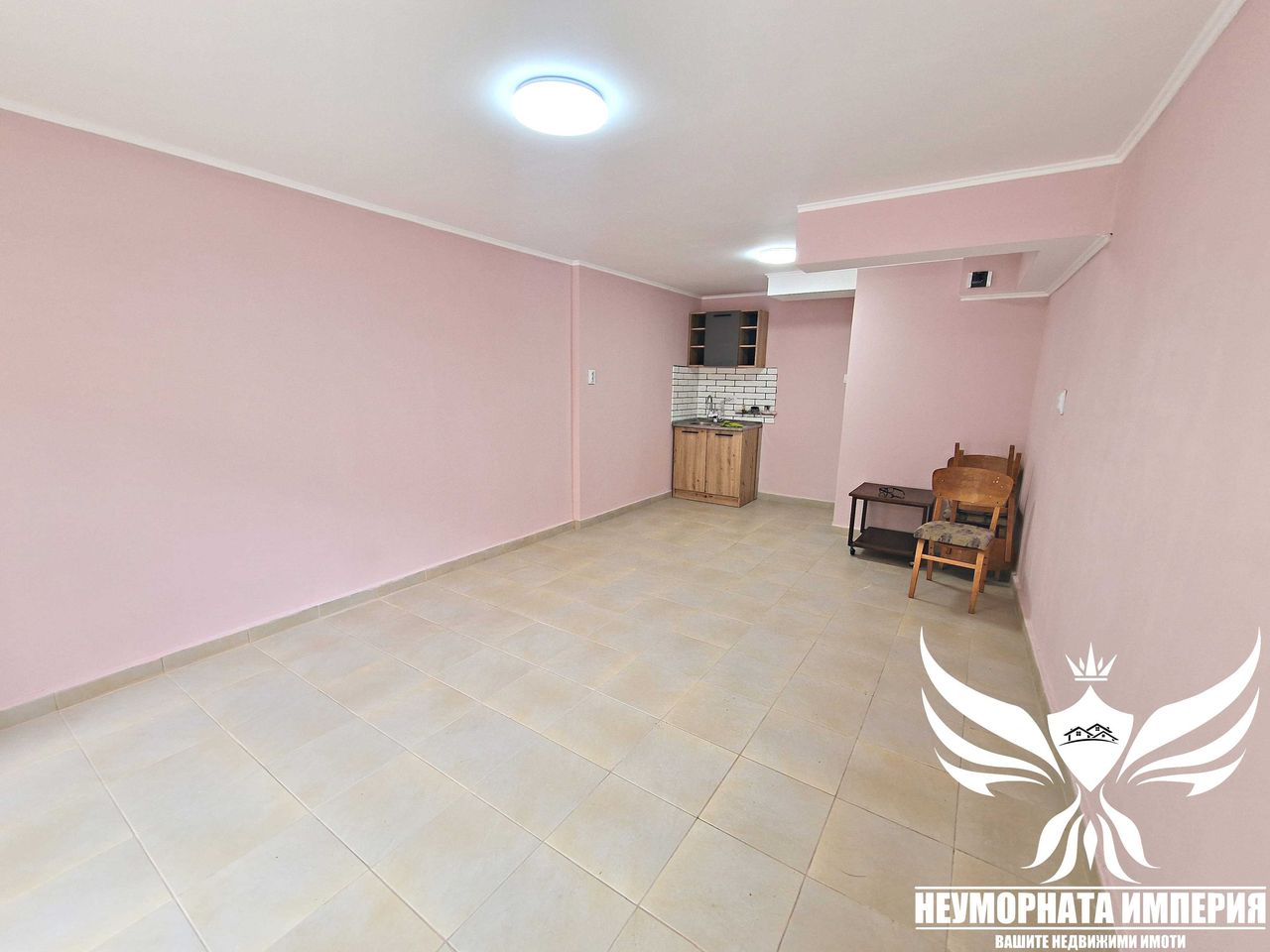 Дава се под наем Склад в Асеновград - 28 кв.м за 205 € - Снимка #8