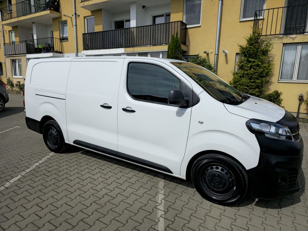 Opel Vivaro 2.0 diesel 125CP