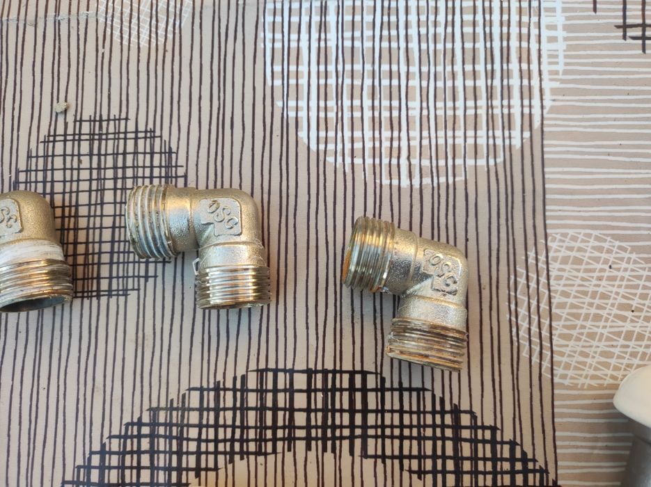 Кранове и фитинги за парно / спирателни кранове