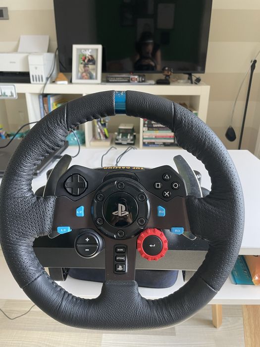Vand volan si ansambul pedale Logitech G29