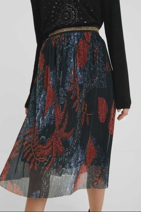Пола DESIGUAL р-р XL нова