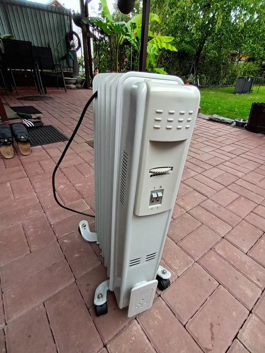 Vănd calorifer electriccu 7 elemente