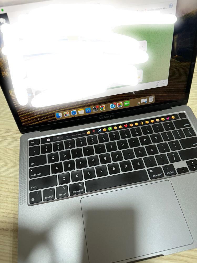 Macbook Pro M2 енгиде