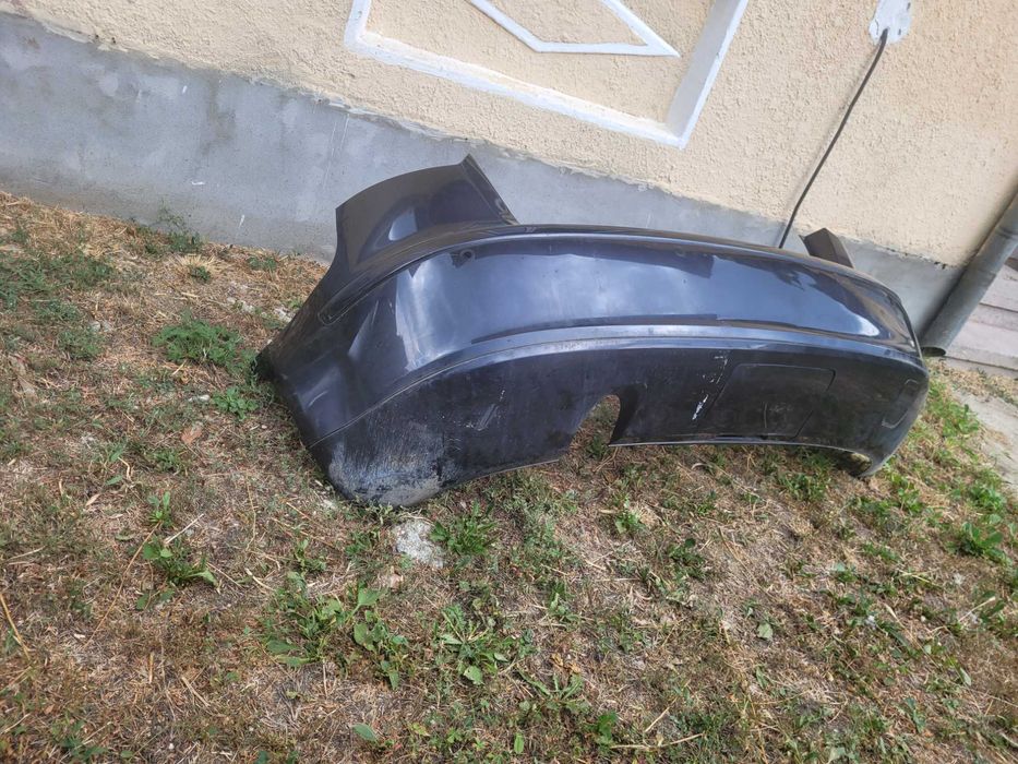 Vând Bară spate plus fustă Audi A3 8P