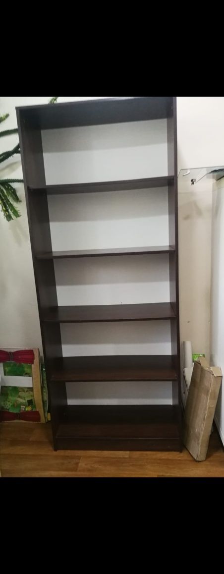 Продам стелаж б/у для книг