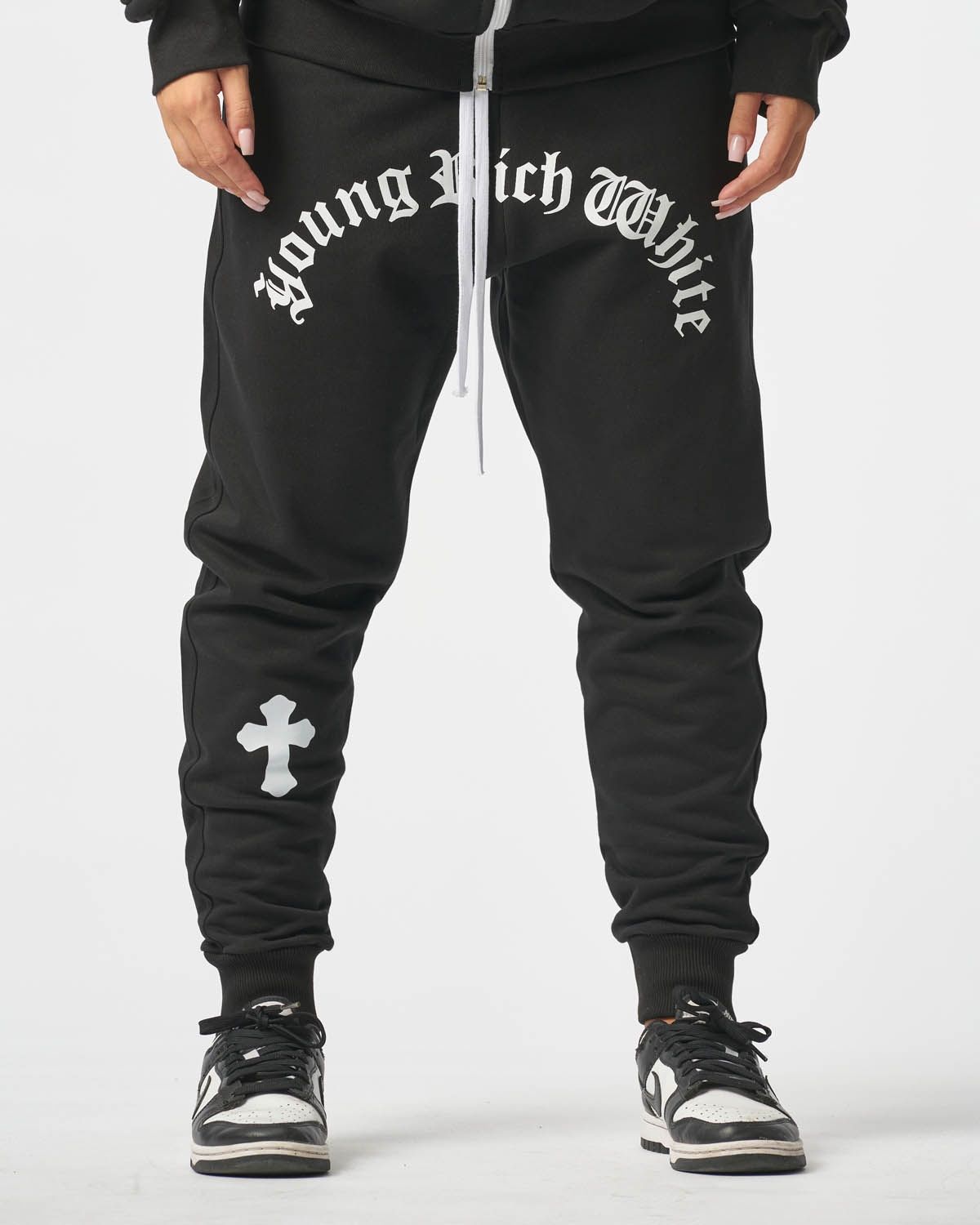 Pantaloni Young Rich White