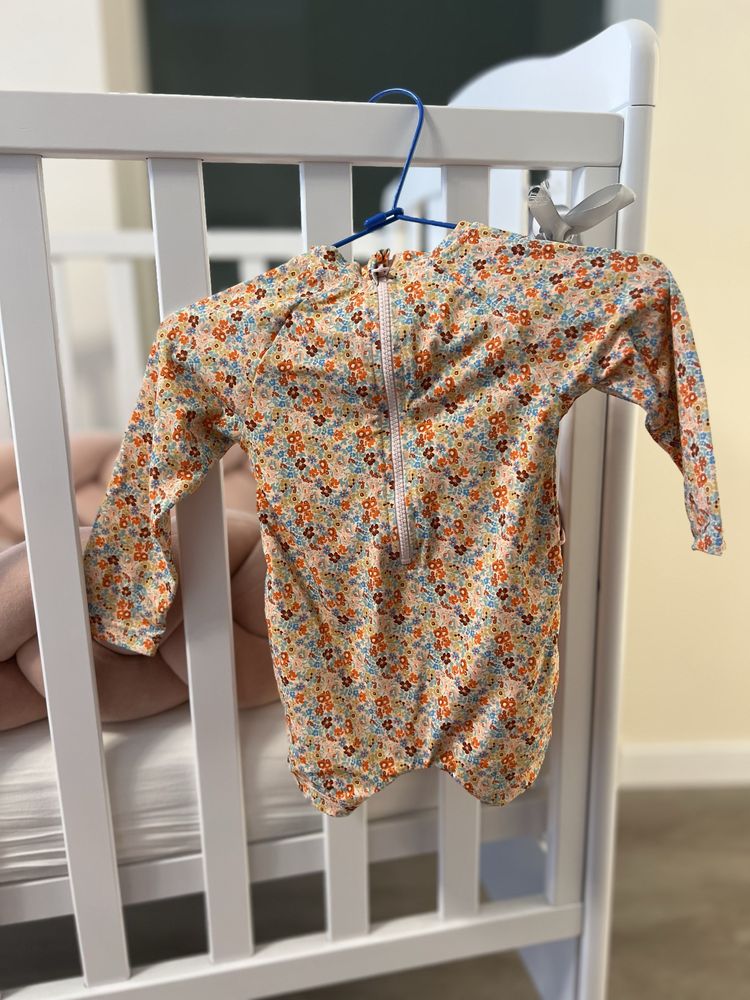 Дрехи за бебе момиче Benetton, Okaidi, Mayoral, H&M