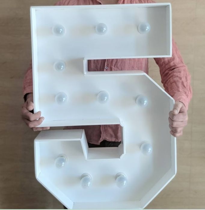 Litere volumetrice reclame volumetrice