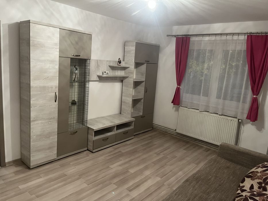Vand apartament 2 camere Astra - zorilor