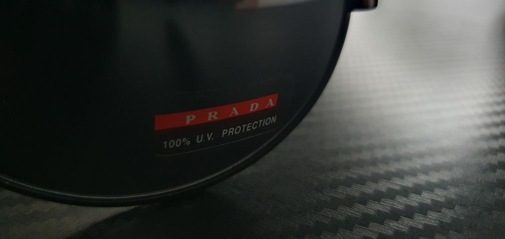 Слъчеви очила Prada