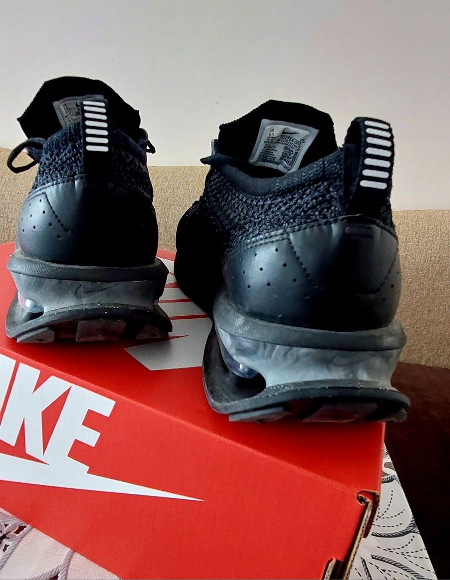 NIKE Air Max Flyknit Racer Shoes Black EU43