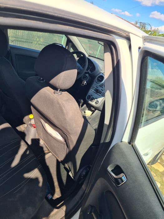 Opel Corsa, 2010, Ac, Servodirectie, geamuri fata electrice