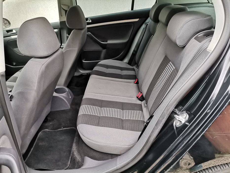 Volkswagen Golf 5 United V 1.4 benzina euro 4 an 2008 Navigație A/C