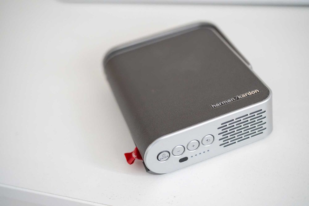 Videoproiector ViewSonic M1+, baterie 6 ore, led, 300lm HarmanKardon